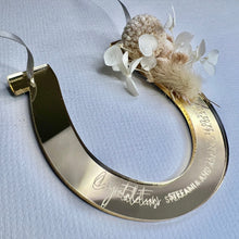 Load image into Gallery viewer, Bridal horseshoe

